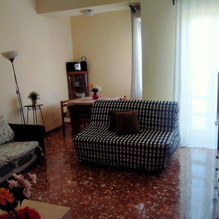 Happy House Mare Di Roma Βίλα Λίντο ντι Όστια Εξωτερικό φωτογραφία
