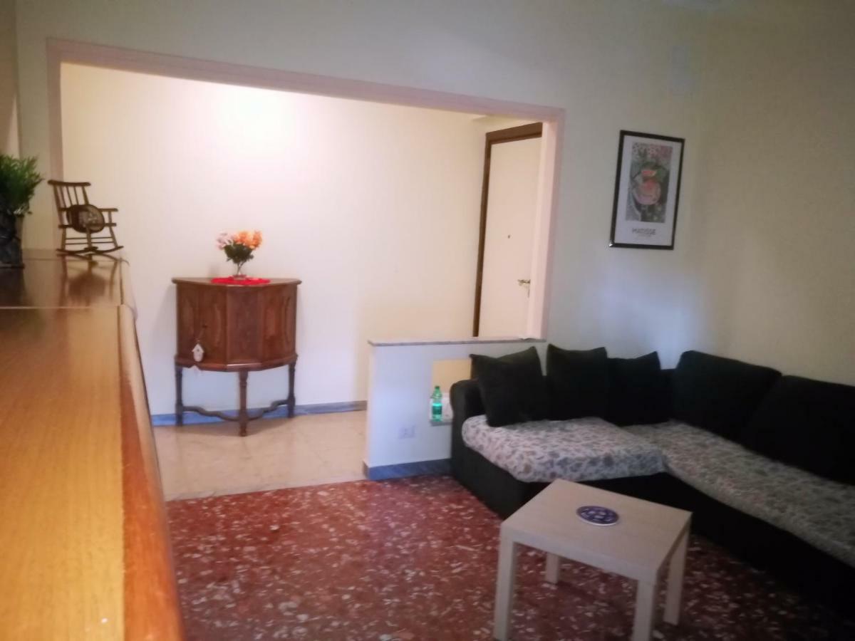 Happy House Mare Di Roma Βίλα Λίντο ντι Όστια Εξωτερικό φωτογραφία